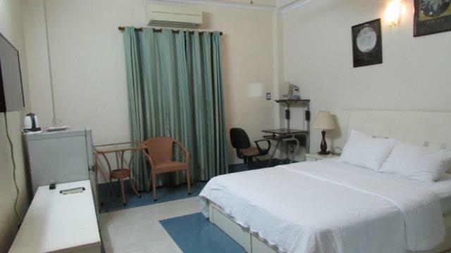 Aha Lu Dong Kinh * Ho Chi Minh City